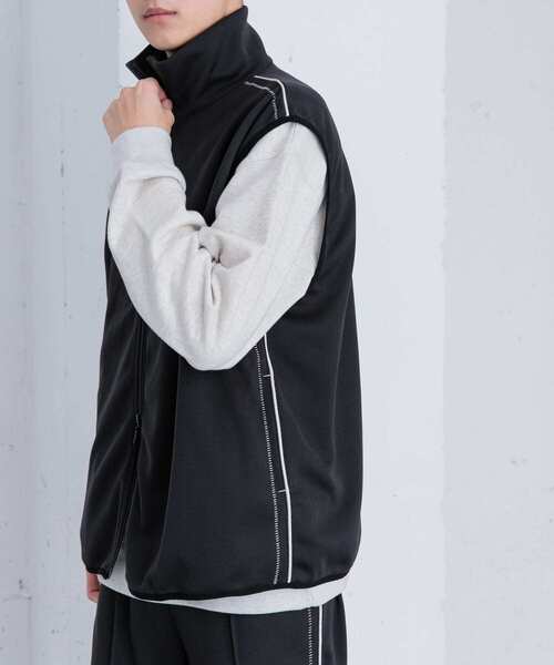 SENSE OF PLACE by URBAN RESEARCH(センスオブプレイスバイアーバンリサーチ)の「トラックジャージラインベスト(ベスト・メンズ・ブラック/ブラウン・MEDIUM/LARGE)」の4枚目の写真