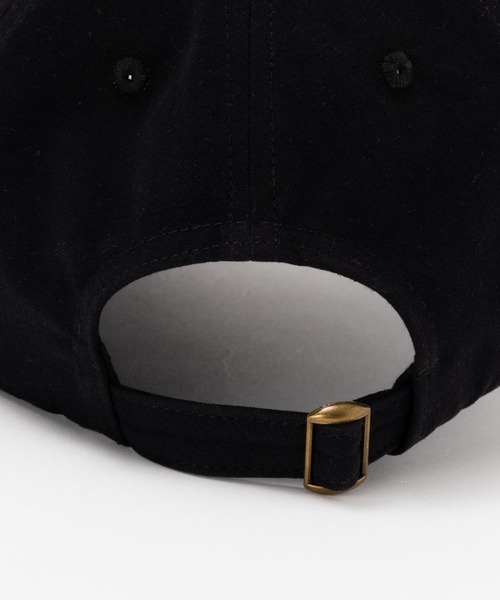 HusHusH（ハッシュアッシュ）の「HusHusH ハッシュアッシュ サイズ調整可能 ツイル刺繍キャップ（キャップ・レディース・アイボリー/ブラック/カーキ/ベージュ・フリー）」の9枚目の写真