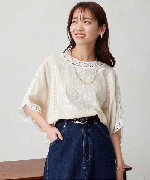 Chez toi(シェトワ)の「ボタニカル刺繍ドルマンプルオーバー(シャツ/ブラウス・レディース・ベージュ/チャコールグレー/ライトベージュ・FREE)」の8枚目の写真