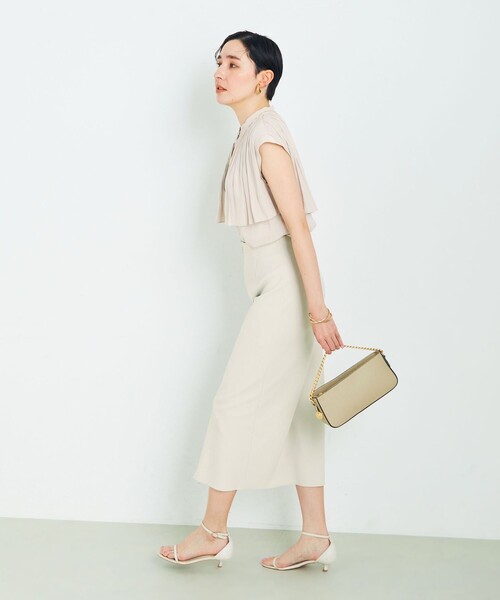 NOLLEY’S Sophi(ノーリーズソフィ)の「割織ケープギャザーブラウス(シャツ/ブラウス・レディース・チャコールグレー/オフホワイト/ベビーピンク/ベージュ・38/36)」の20枚目の写真