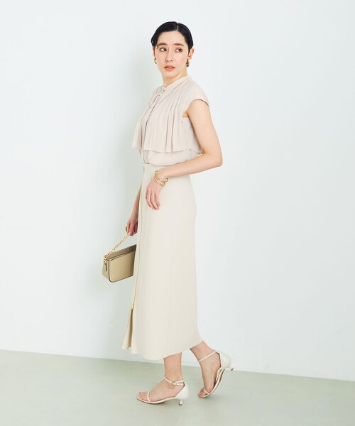 NOLLEY’S Sophi(ノーリーズソフィ)の「割織ケープギャザーブラウス(シャツ/ブラウス・レディース・チャコールグレー/オフホワイト/ベビーピンク/ベージュ・38/36)」の21枚目の写真