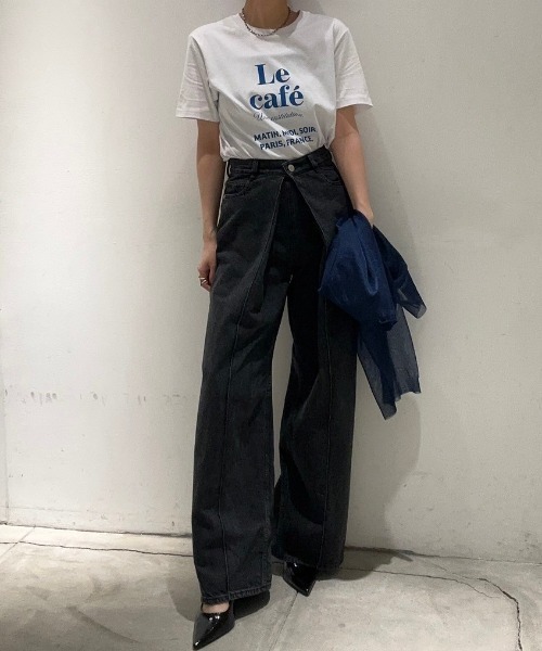 LE CIEL BLEU（ルシェルブルー）の「フロントタックワイドデニムパンツ / Front Tuck Wide Denim Pants（デニムパンツ・レディース・ブラック・38/36/34）」の8枚目の写真