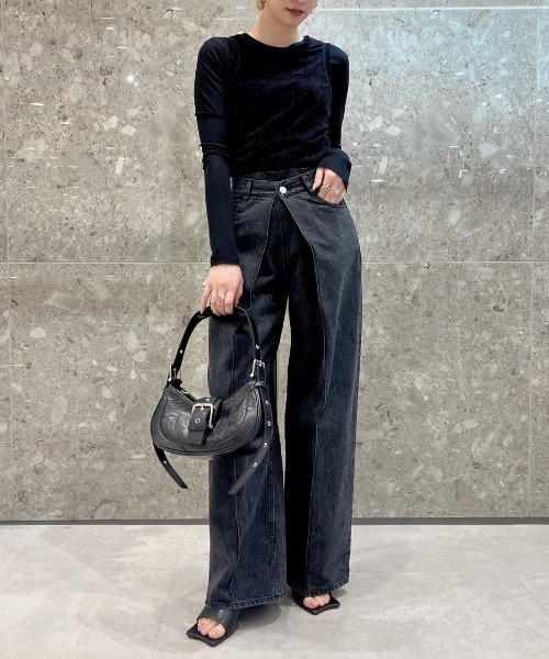 LE CIEL BLEU（ルシェルブルー）の「フロントタックワイドデニムパンツ / Front Tuck Wide Denim Pants（デニムパンツ・レディース・ブラック・38/36/34）」の9枚目の写真