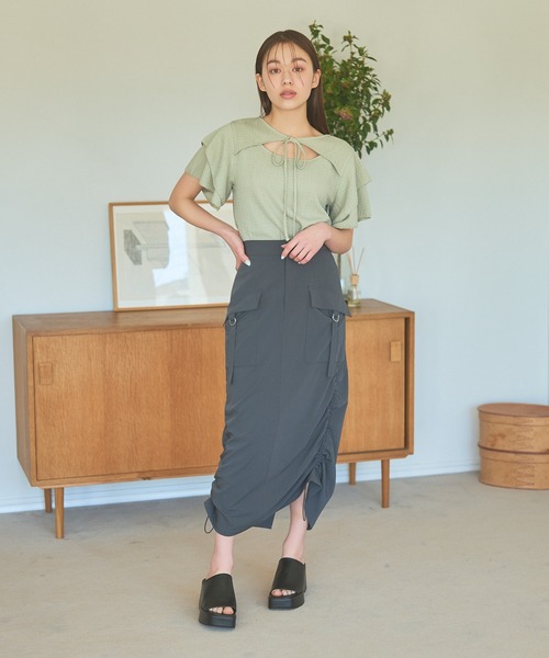 mysty woman（ミスティウーマン）の「リボンシャーリングプルオーバー　121027（Tシャツ/カットソー・レディース・ライトグリーン/オフホワイト/ブラック・FREE）」の6枚目の写真
