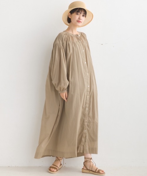 OMNES（オムネス）の「コットンボイル袖ボリュームギャザーワンピース（ワンピース・レディース・ブラック/ブルー/マスタード/ベージュ/ピンク・FREE）」の22枚目の写真