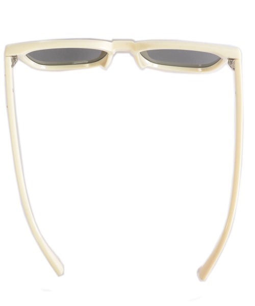 TONE SELECT GOODS（トーンセレクトグッズ）の「【urge select】カラーレンズ ウェリントン サングラス（サングラス・レディース・ブラック系2/ブラック系1/ピンク系/ホワイト系/ブラック系3・FREE）」の16枚目の写真