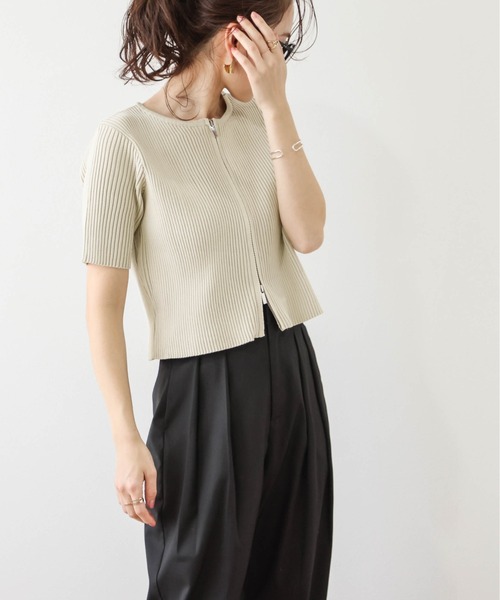 AMELY(エミリー)の「Wジップデザイン半袖ニット(ニット/セーター・レディース・ピンク/ベージュ/イエロー/ラベンダー/ブラック/グレイッシュベージュ/ブルー・フリー)」の17枚目の写真
