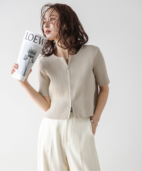 AMELY(エミリー)の「Wジップデザイン半袖ニット(ニット/セーター・レディース・ピンク/ベージュ/イエロー/ラベンダー/ブラック/グレイッシュベージュ/ブルー・フリー)」の19枚目の写真