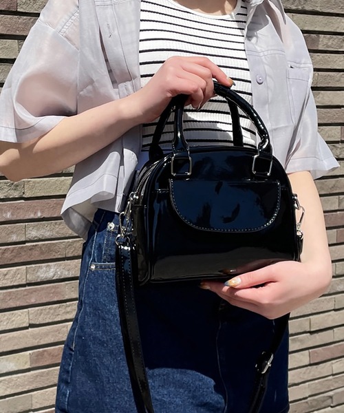【当時物】台湾限定　ワンピースエナメル　ミニボストン 当時物】台湾限定 ワンピースエナメル ミニボストン - メルカリ