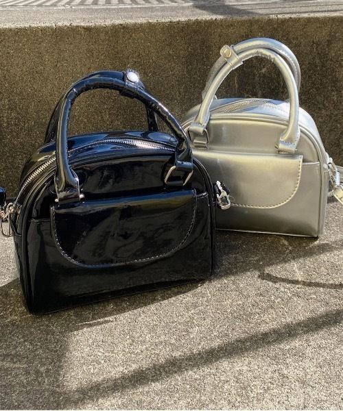 one wayザッカ（ワンウェイザッカ）の「エナメル2wayミニ