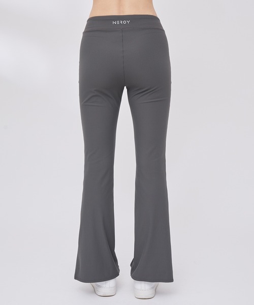 NERGY（ナージー）の「【UV & 水陸両用】リブフレアパンツ（カーゴパンツ・レディース・ブラック/カーキ/チャコールグレー・S/M）」の13枚目の写真