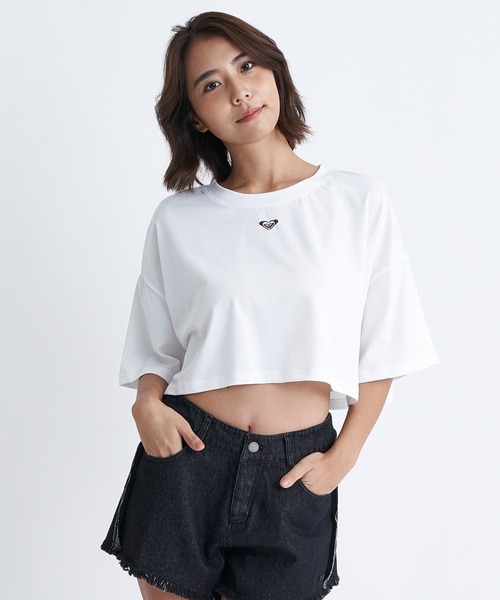 ROXY(ロキシー)の「SUNRISE TO SUNSET TE/ロキシーショート丈バックプリント半袖ラッシュガード(水着)(ラッシュガード・レディース・ブラック/ホワイト/グリーン・LARGE/MEDIUM/SMALL)」の2枚目の写真