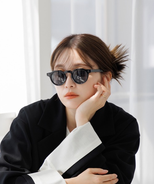 SILVER BULLET(シルバーバレット)の「『SILVER BULLET SELECT AC/シルバーバレットセレクト』ケース付きUVカットカラーレンズサングラス【Z】(サングラス・レディース・C/K/I/F/E/D/A/H/B/G/J/L・FREE)」の2枚目の写真