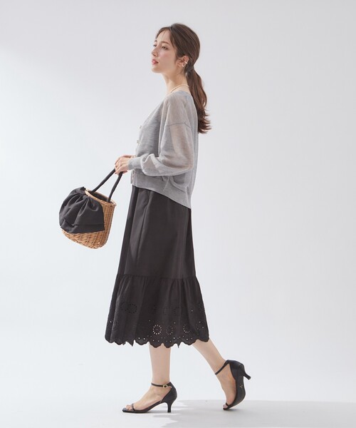 couture brooch（クチュールブローチ）の「◆新色＆追加入荷【冷房対策・日焼け対策にも◎】LEVITA／ダブルパール調釦ドロップカーディガン（カーディガン/ボレロ・レディース・オフホワイト/ブラック/ピンク/ライトグレー/ブラウン系その他/ライトイエロー系・38/42）」の20枚目の写真