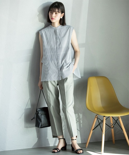 OPAQUE.CLIP（オペークドットクリップ）の「◆セットアップ対応 前後差ヘムテーパードパンツ　ストレッチリネンライク【UVケア/洗濯機洗い可】（その他パンツ・レディース・ブラック/グレー・38/40/42）」の8枚目の写真