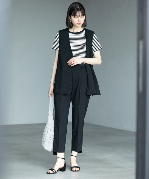 OPAQUE.CLIP（オペークドットクリップ）の「◆セットアップ対応 前後差ヘムテーパードパンツ　ストレッチリネンライク【UVケア/洗濯機洗い可】（その他パンツ・レディース・ブラック/グレー・38/40/42）」の12枚目の写真