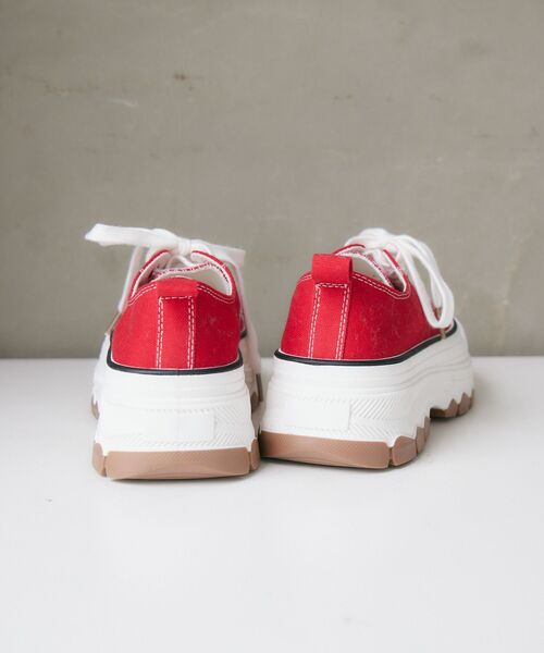 RETRO GIRL(レトロガール)の「厚底スニーカー(スニーカー・レディース・ブラック/オフホワイト/レッド・MEDIUM/LARGE)」の15枚目の写真