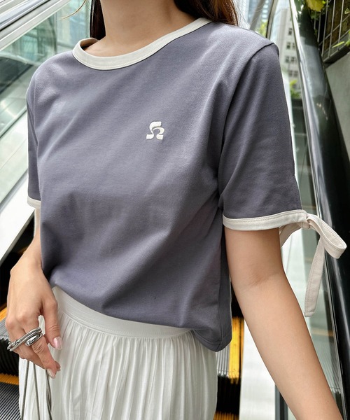 andme(アンドミー)の「袖リボンワンポイントエンブロイダリーリンガーTシャツ(Tシャツ/カットソー・レディース・ブルー系その他/ブラック×ホワイト/ホワイト×ブラック/ピンク系その他・FREE)」の12枚目の写真