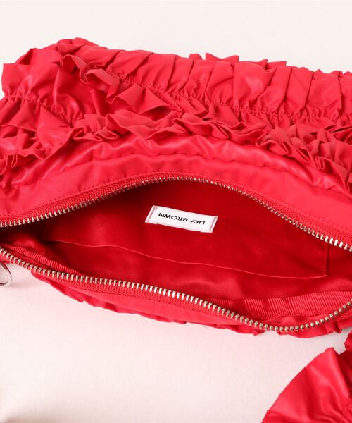 LILY BROWN（リリーブラウン）の「バリエーションギャザーフリルバッグ（ショルダーバッグ・レディース・レッド/ホワイト/グレイッシュベージュ/ブラック・FREE）」の7枚目の写真