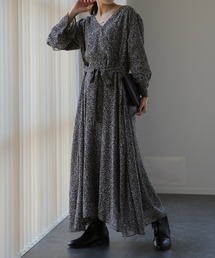着痩せシフォンワンピ