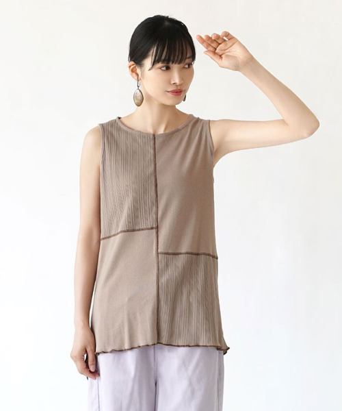 e-zakkamania stores(イーザッカマニアストアーズ)の「異素材切り替え 配色ステッチ タンクトップ(Tシャツ/カットソー・レディース・オフホワイト/ライトベージュ/チャコール・フリー)」の17枚目の写真