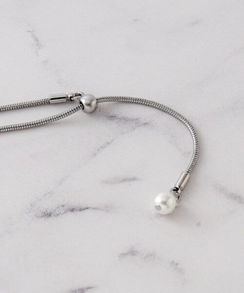 SHOO・LA・RUE（シューラルー）の「◆フラワーY字ネックレス（ネックレス・レディース・ゴールド/シルバー/ピンクゴールド・00）」の7枚目の写真