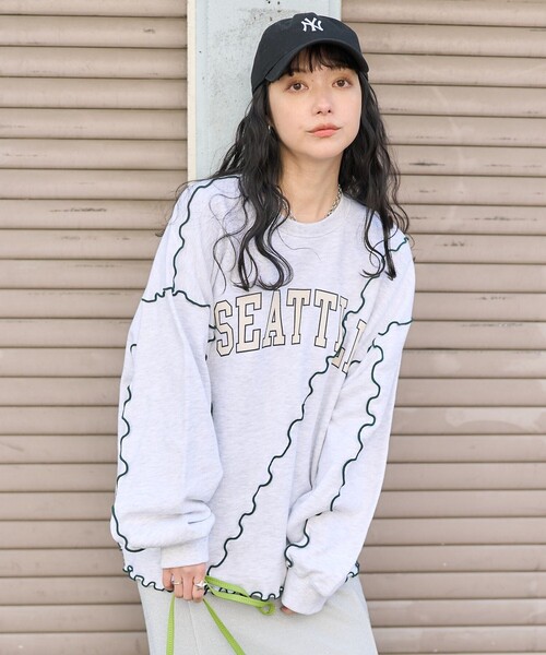 FREAK'S STORE(フリークスストア)の「ロゴ 配色メロースウェット(スウェット・レディース・グレー/ブルー/ナチュラル/ネイビー・フリ-)」の15枚目の写真
