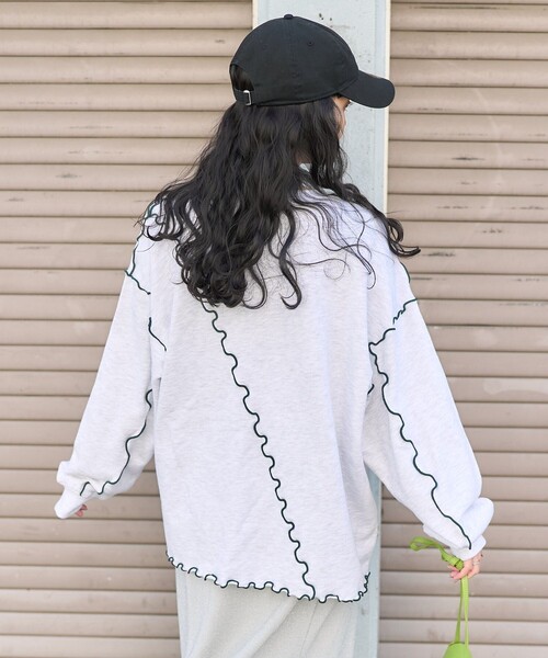 FREAK'S STORE(フリークスストア)の「ロゴ 配色メロースウェット(スウェット・レディース・グレー/ブルー/ナチュラル/ネイビー・フリ-)」の18枚目の写真