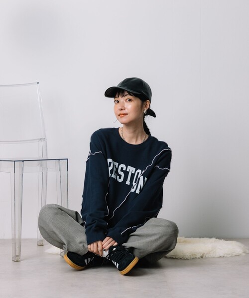 FREAK'S STORE(フリークスストア)の「ロゴ 配色メロースウェット(スウェット・レディース・グレー/ブルー/ナチュラル/ネイビー・フリ-)」の22枚目の写真