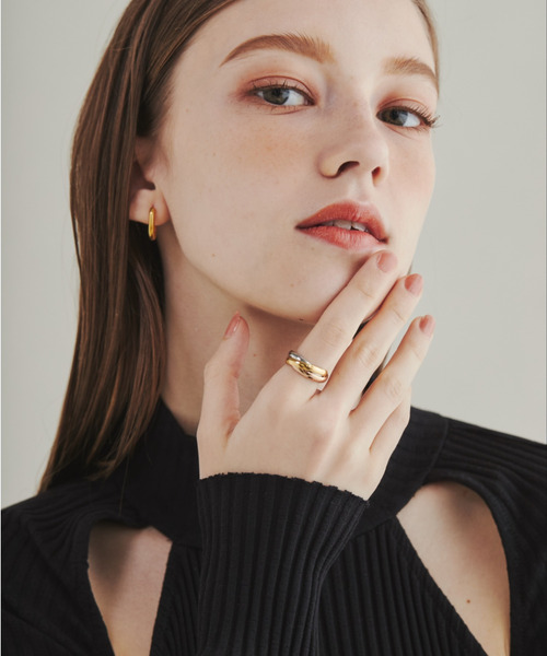 ciite' surgical stainless(シーテサージカルステンレス)の「【 金属アレルギー対応 】 トリプルリング サージカルステンレス(リング・レディース・シルバー×ゴールド/シルバー/ゴールド/ピンクゴールド・9号/13号/7号/15号/4号/11号)」の8枚目の写真