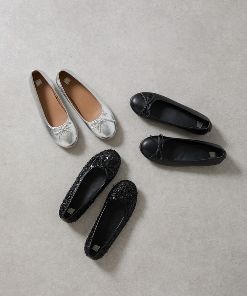 COLONY 2139（コロニートゥーワンスリーナイン）の「ラウンドトゥフラットシューズ（バレエシューズ・レディース・ブラック系その他/ブラック/シルバー・LARGE/MEDIUM）」の4枚目の写真