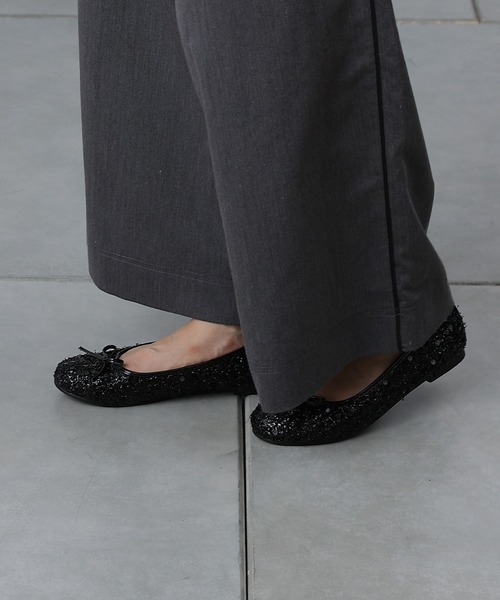 COLONY 2139（コロニートゥーワンスリーナイン）の「ラウンドトゥフラットシューズ（バレエシューズ・レディース・ブラック系その他/ブラック/シルバー・LARGE/MEDIUM）」の19枚目の写真