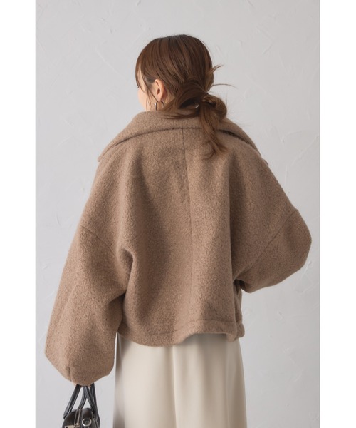 &. NOSTALGIA(アンドドットノスタルジア)の「【ZOZO限定】シープボアショートジャケット(その他アウター・レディース・グレイッシュベージュ/アイボリー/ダークグレー・M)」の19枚目の写真