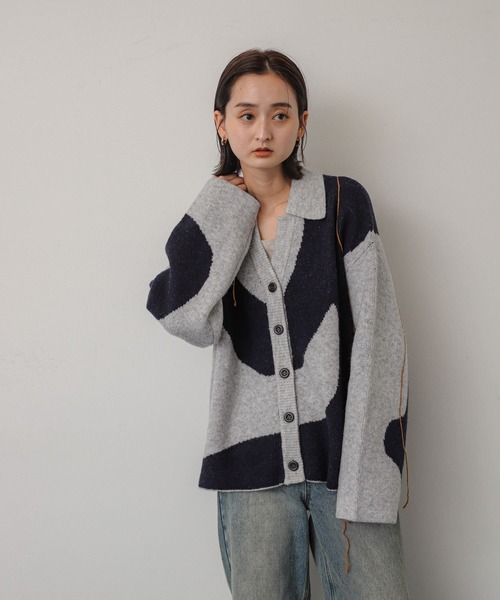 SENSE OF PLACE by URBAN RESEARCH（センスオブプレイスバイアーバンリサーチ）の「ニュアンスパターンステッチカーディガン（カーディガン/ボレロ・レディース・ブルー系その他/ホワイト系その他/グレー系その他・ONE）」の21枚目の写真