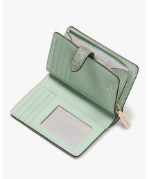 kate spade new york（ケイトスペード ニューヨーク）の