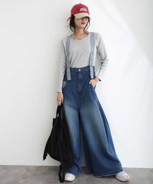 ElegChic(エレグシック)の「2×2リブVネックトップスロンT(Tシャツ/カットソー・レディース・ベージュ/オフホワイト/杢グレー/ブラック/カーキ・M/L/XL/4L/3L)」の4枚目の写真