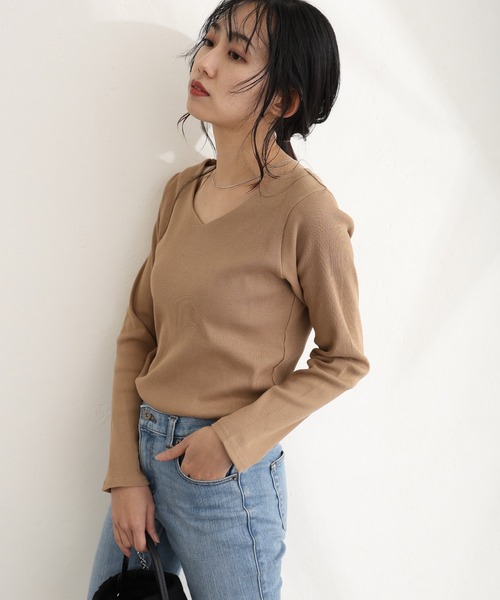 ElegChic(エレグシック)の「2×2リブVネックトップスロンT(Tシャツ/カットソー・レディース・ベージュ/オフホワイト/杢グレー/ブラック/カーキ・M/L/XL/4L/3L)」の12枚目の写真