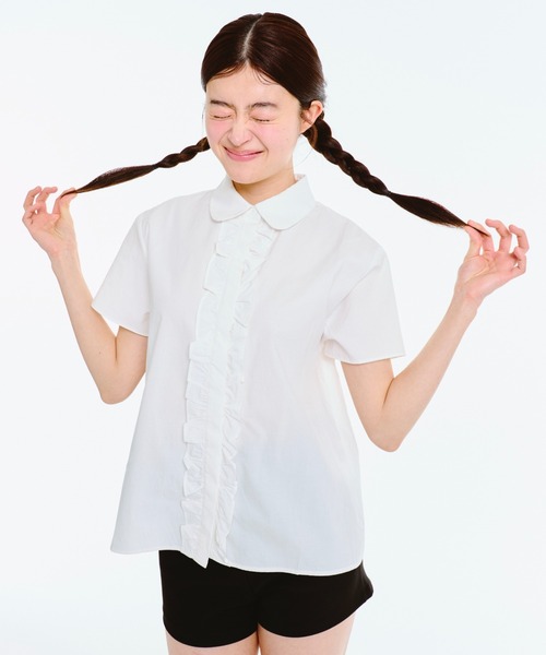 FEKETE（フェケテ）の「ROUND COLLAR FRILL SHIRT / ラウンドカラーフリルシャツ（シャツ/ブラウス・レディース・ネイビー/ホワイト/ライトイエロー・SMALL/MEDIUM/LARGE）」の10枚目の写真