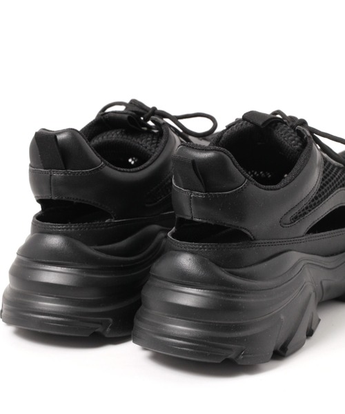 LAKOLE(ラコレ)の「メッシュボリュームスニーカー / 286332(スニーカー・レディース・ブラック/オフホワイト・SMALL/MEDIUM/LARGE)」の16枚目の写真