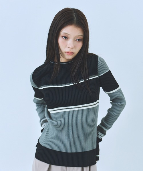 UNITED TOKYO（ユナイテッドトウキョウ）の「ミックススイッチングニット｜ウォッシャブル/オフィスカジュアル/細見え/秋服/冬服（ニット/セーター・レディース・ブラック系その他/ブラウン・FREE）」の3枚目の写真