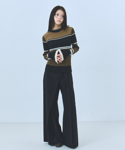 UNITED TOKYO（ユナイテッドトウキョウ）の「ミックススイッチングニット｜ウォッシャブル/オフィスカジュアル/細見え/秋服/冬服（ニット/セーター・レディース・ブラック系その他/ブラウン・FREE）」の10枚目の写真