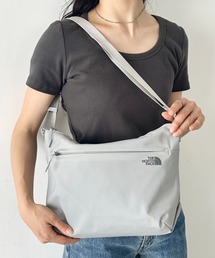 セール】THE NORTH FACE(ザ・ノースフェイス)/軽量 A4サイズ収納可能