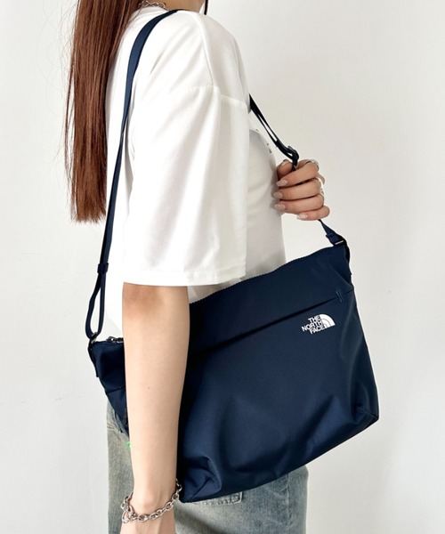 ノースフェイス　ショルダーバッグ　国内未発売 THE NORTH FACE ショルダーバッグ バッグ 国内未発売 FACE(ザ