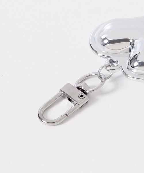 SENSE OF PLACE by URBAN RESEARCH(センスオブプレイスバイアーバンリサーチ)の「『WEB/一部店舗限定』ハートチャーム(キーホルダー・レディース・シルバー・ONE)」の3枚目の写真