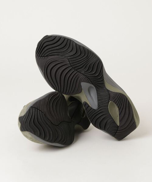 NEW BALANCE（ニューバランス）の「WRPD Runner（スニーカー・レディース・カーキ/ベージュ・28.0cm/27.5cm/24.0cm/23.5cm/23.0cm/22.5cm/27.0cm/26.5cm/26.0cm/25.5cm/29.0cm/28.5cm/25.0cm/24.5cm）」の6枚目の写真