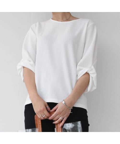 aquagarage(アクアガレージ)の「つぼみ袖トップス(Tシャツ/カットソー・レディース・アイボリー/ブラック/ベージュ・ONESIZE)」の6枚目の写真