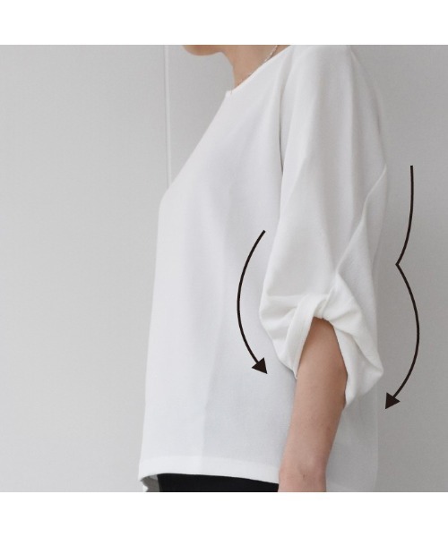 aquagarage(アクアガレージ)の「つぼみ袖トップス(Tシャツ/カットソー・レディース・アイボリー/ブラック/ベージュ・ONESIZE)」の7枚目の写真