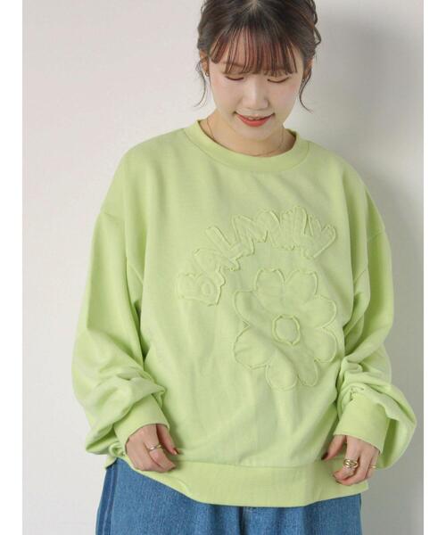 ehka sopo（エヘカソポ）の「花ワッペンスウェット（スウェット・レディース・ミント/オフホワイト/ブルー/グレー・F）」の4枚目の写真