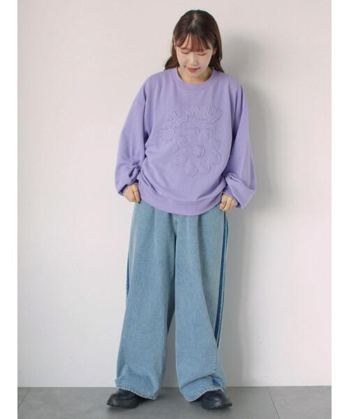 ehka sopo（エヘカソポ）の「花ワッペンスウェット（スウェット・レディース・ミント/オフホワイト/ブルー/グレー・F）」の13枚目の写真