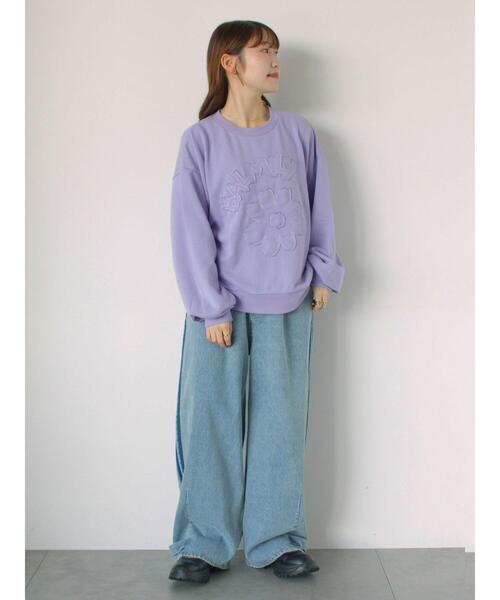 ehka sopo（エヘカソポ）の「花ワッペンスウェット（スウェット・レディース・ミント/オフホワイト/ブルー/グレー・F）」の14枚目の写真